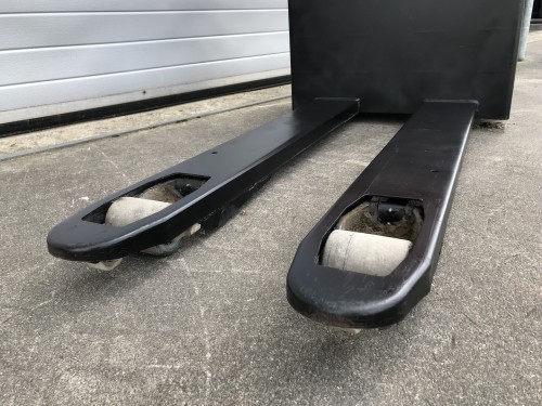 www.gebruikteheftrucks.net BT elektrische palletwagen1