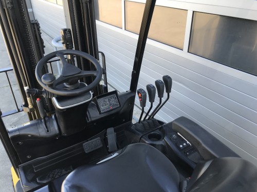 www.gebruikteheftrucks.net Hyundai 18BT-9 2016 elektrische vorkheftruck 3