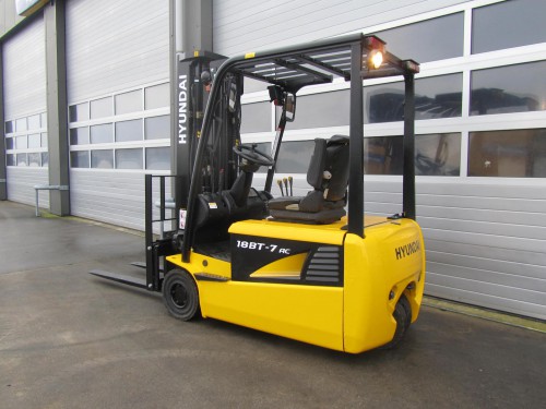 www.gebruikteheftrucks.net Hyundai gebruikte heftruck koop huur lease 1.8 ton2