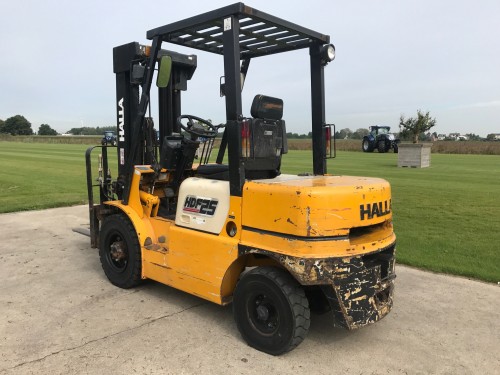www.gebruikteheftrucks.net diesel heftruck halla 2,5 ton vorkheftruck1