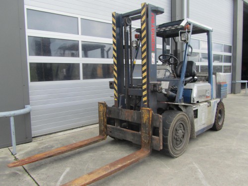 www.gebruikteheftrucks.net diesel vorkheftruck heftruck komatsu1