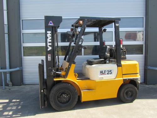 www.gebruikteheftrucks.net halla vorkheftruck heftruck kopen