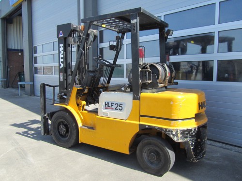 www.gebruikteheftrucks.net halla vorkheftruck heftruck kopen1