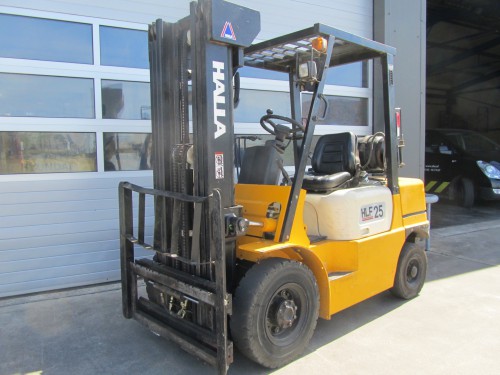 www.gebruikteheftrucks.net halla vorkheftruck heftruck kopen2