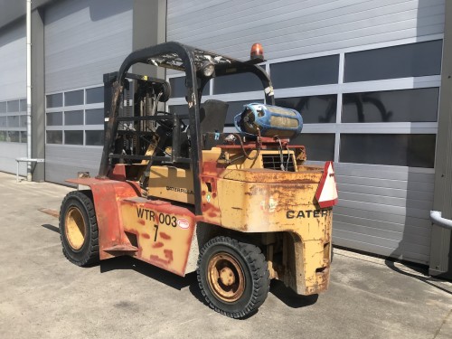 www.gebruikteheftrucks.netcaterpillar 4 ton lpg heftruck V80E 2