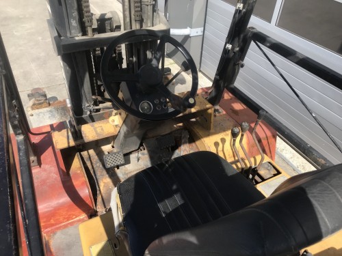 www.gebruikteheftrucks.netcaterpillar 4 ton lpg heftruck V80E 3
