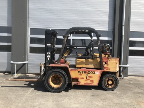 www.gebruikteheftrucks.netcaterpillar 4 ton lpg heftruck V80E