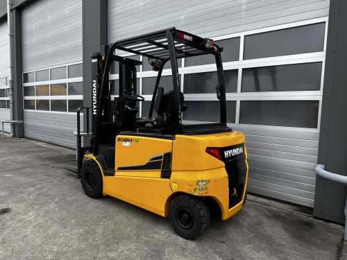 www.gebruikteheftrucks.net-3000kg-3-ton-elektrische-electro-heftruck-Hyundai-30BH-9-clark-jungheinrich-still-linde-Hyundai-BT-Toyota-forklift-gabelstapler 2