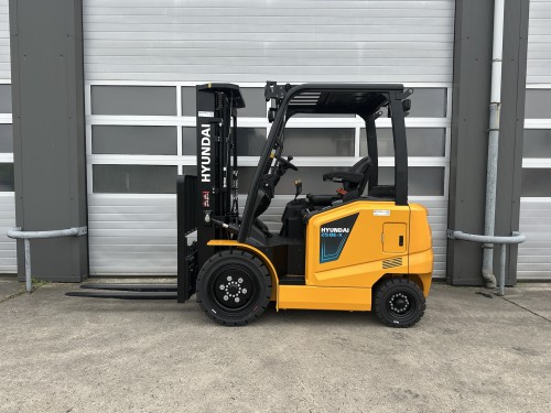 www.gebruikteheftrucks.net Hyundai 25BE-X : 2500KG : 2.5ton : 4.7m triplex 3-delig : side-shift : elektrische heftruck vorkheftruck forklift Hyster Baoli Linde Toyota EP Heli