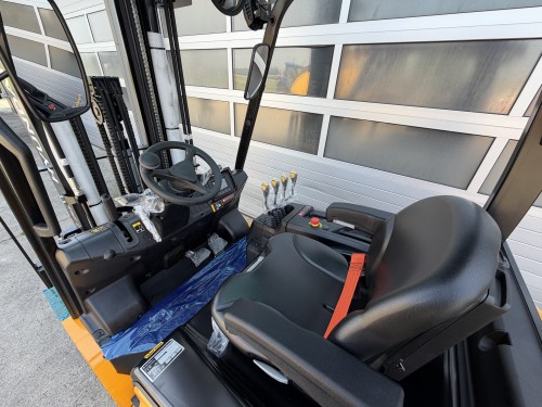 www.gebruikteheftrucks.net : Hyundai 25BE-X 2500kg 2.5ton elektrische heftruck vorkheftruck huur lease koop rental forklift verhuur operational-lease voorraad 3