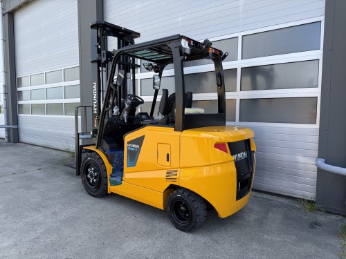 www.gebruikteheftrucks.net : Hyundai 35BE-X 3500kg 3.5ton elektrische heftruck vorkheftruck huur lease koop rental forklift verhuur operational-lease voorraad 2