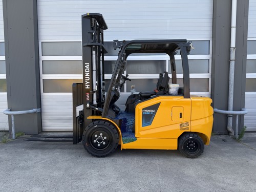 www.gebruikteheftrucks.net : Hyundai 35BE-X 3500kg 3.5ton elektrische heftruck vorkheftruck huur lease koop rental forklift verhuur operational-lease voorraad