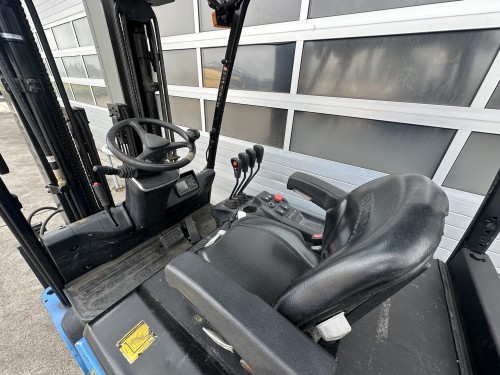 www.gebruikteheftrucks.net Hyundai 30BH-9 elektrische heftruck vorkheftruck forklift 4.7meter 3000kg 3ton Linde Still Hyster Toyota Jungheinrich electric 3