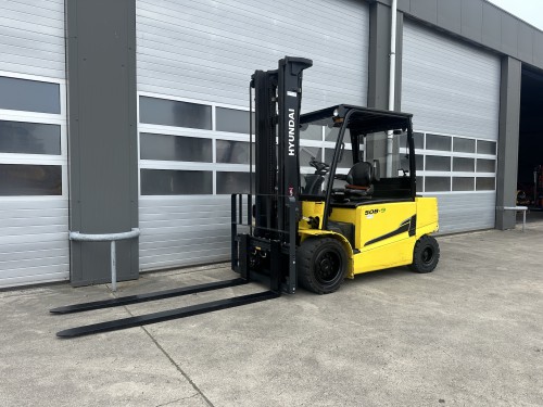 www.gebruikteheftrucks.net Hyundai 50B-9 5 ton elektrische heftruck clark linde Bobcat hyster toyota jungheinrich 5 ton electric 1