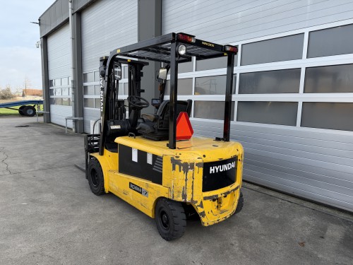 www.gebruikteheftrucks.net Hyundai 30BH-7 elektrische heftruck 3ton 3000kg forklift electric 2
