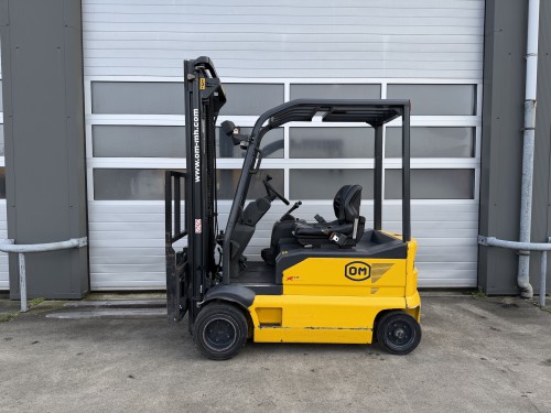 www.gebruikteheftrucks.net OM XE18 AC elektrische heftruck 1.8ton 1800kg forklift electric