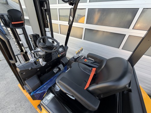 www.gebruikteheftrucks.net : Hyundai 20BE-X 2000kg 2.0ton elektrische heftruck vorkheftruck huur lease koop rental forklift verhuur operational-lease voorraad 3